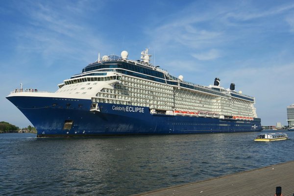 Où découvrir les traditions de la fabrication du cidre en Normandie, France : visites et dégustations ?
